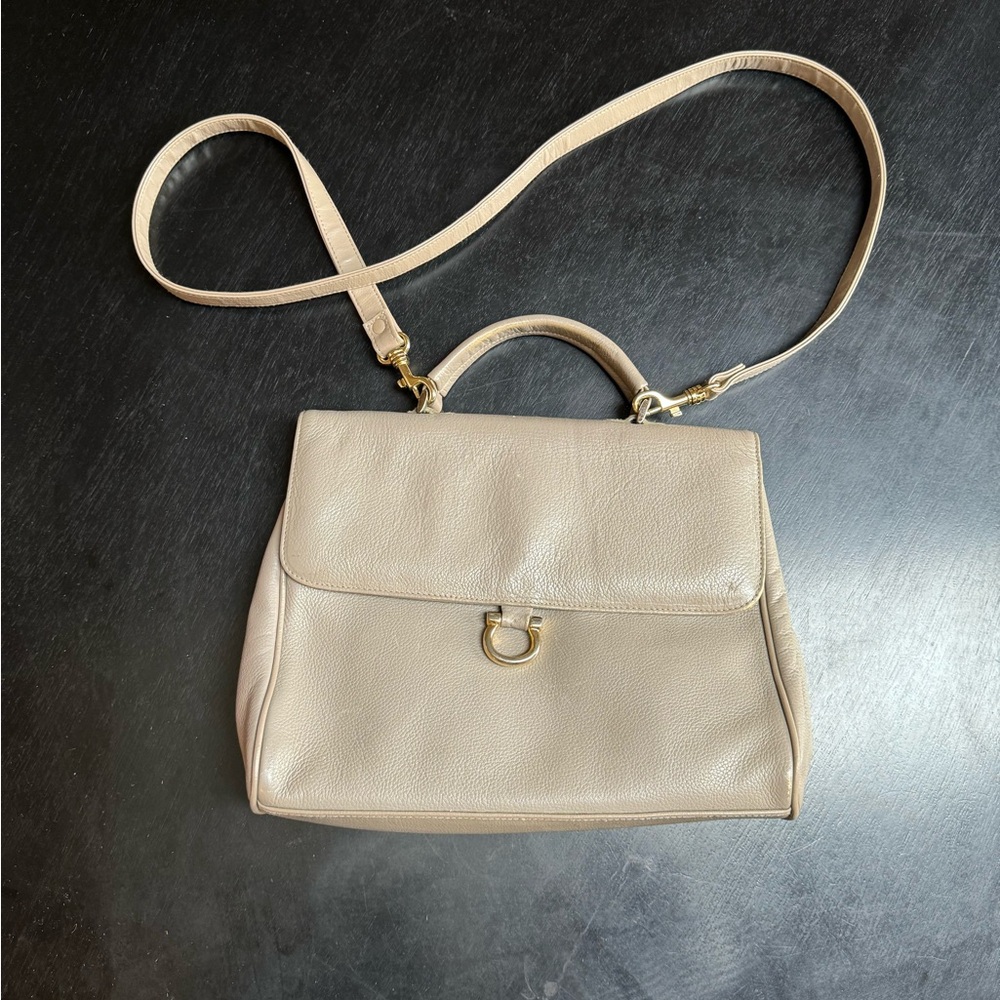 vintage beige shoulder purse